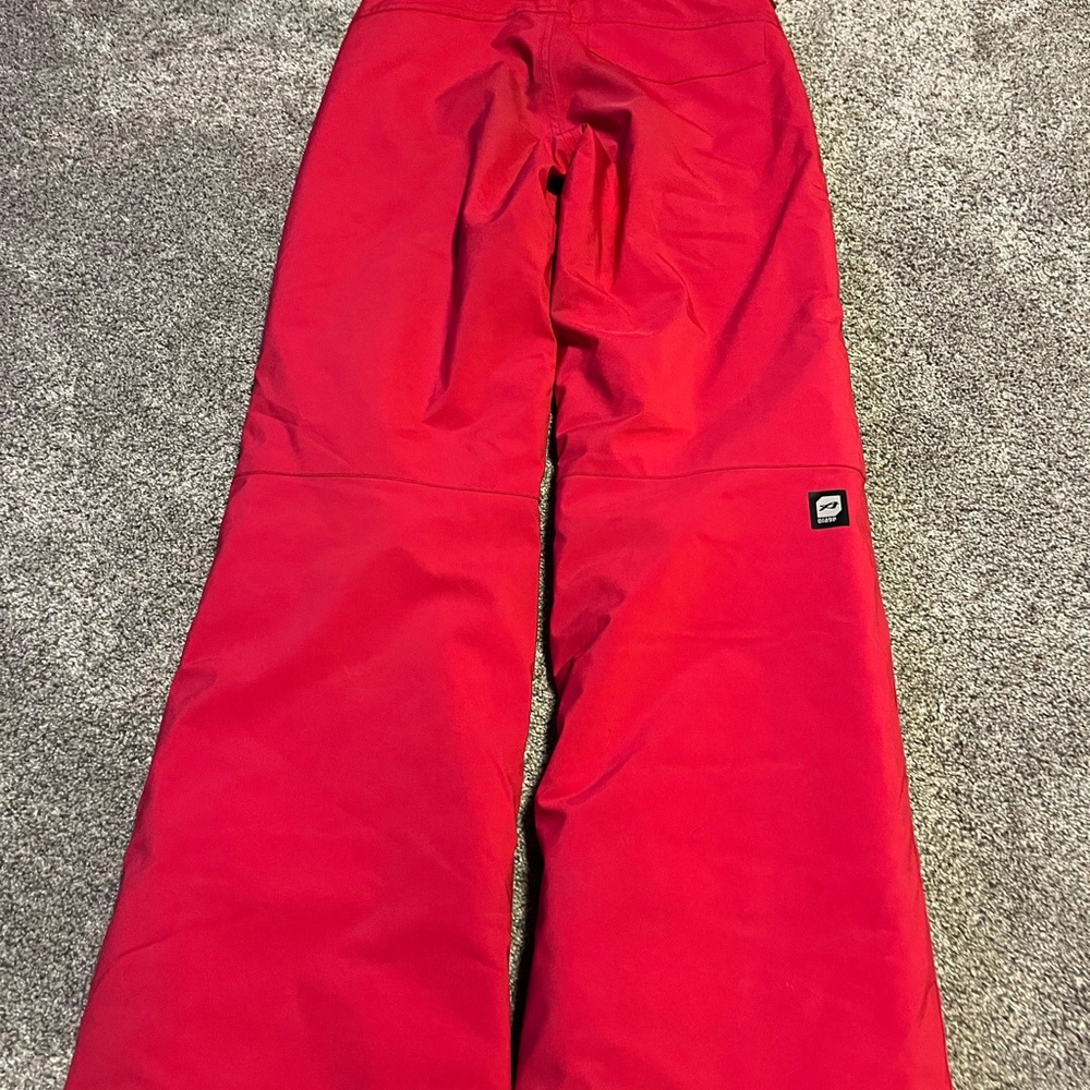Orage ski pants. Youth 12. Red